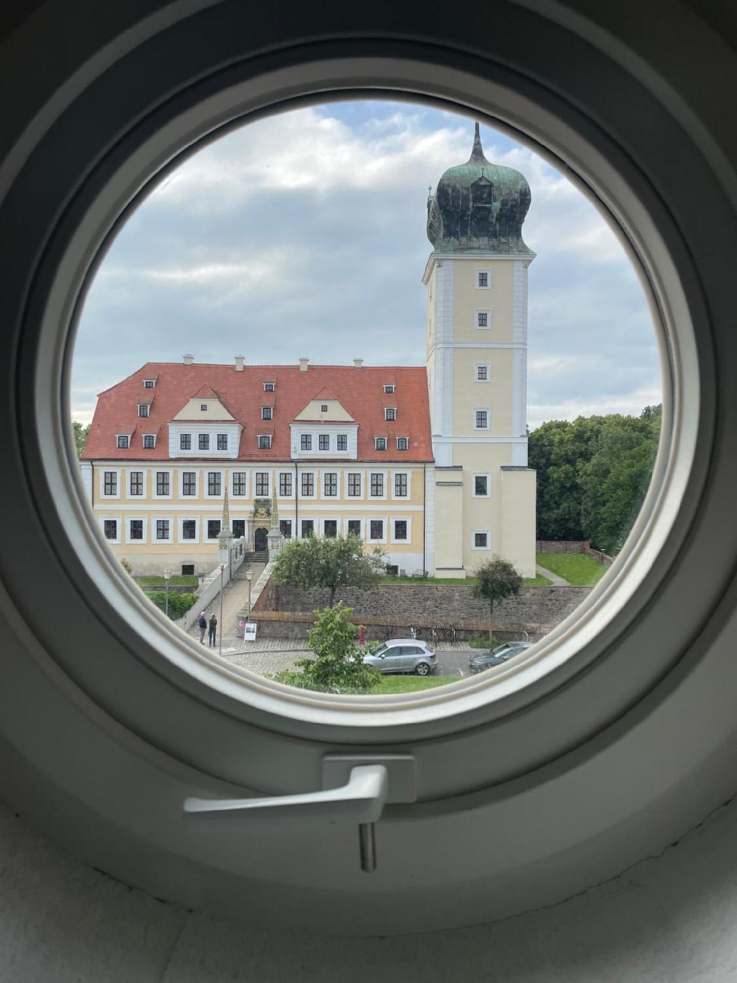 Appartments Zur Schlosswache Delitzsch Bagian luar foto
