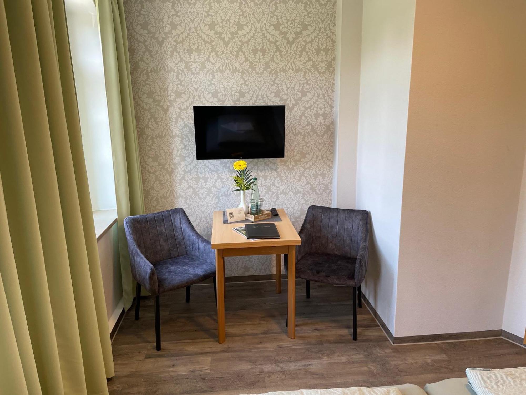 Appartments Zur Schlosswache Delitzsch Bagian luar foto