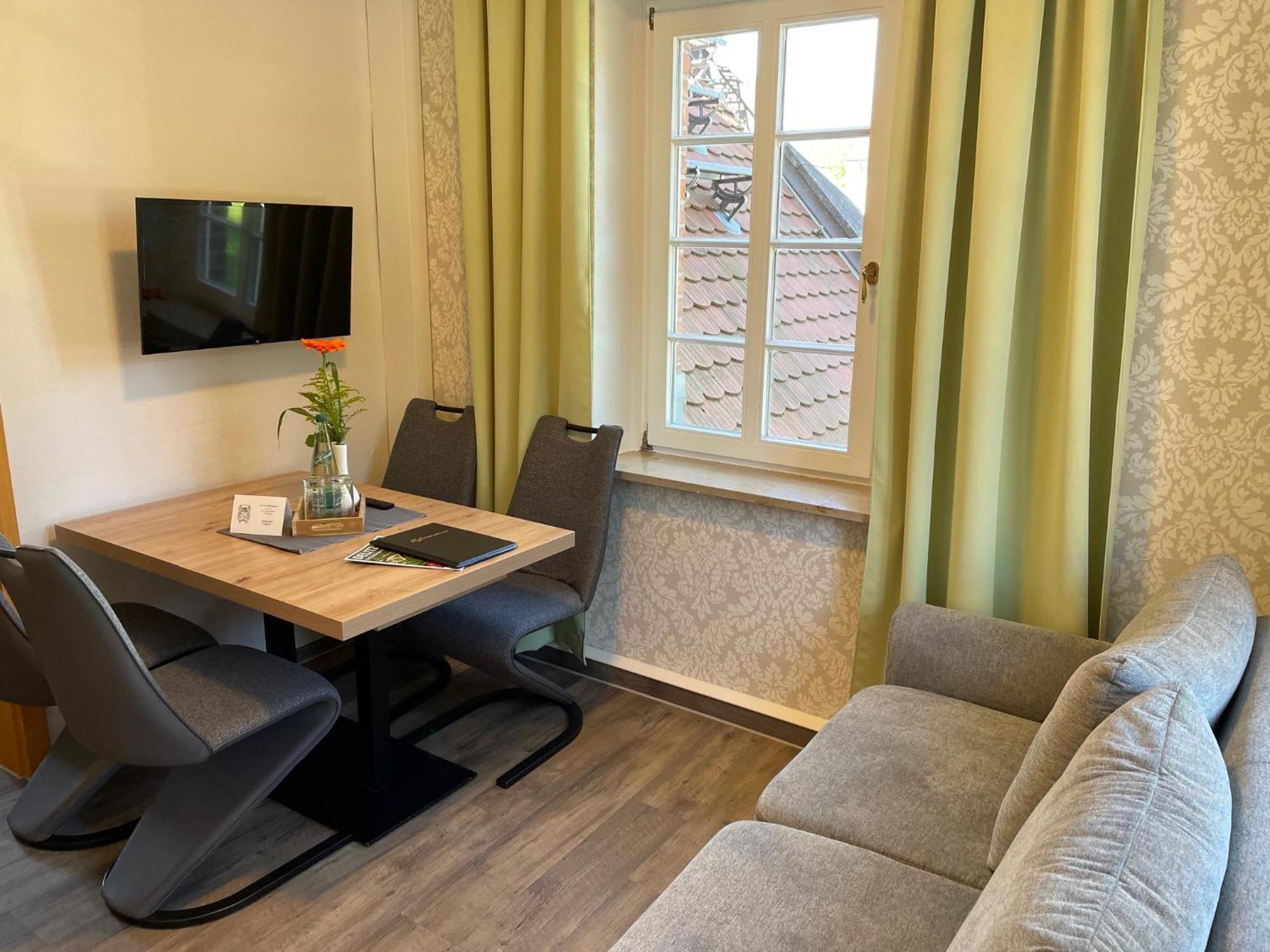 Appartments Zur Schlosswache Delitzsch Bagian luar foto
